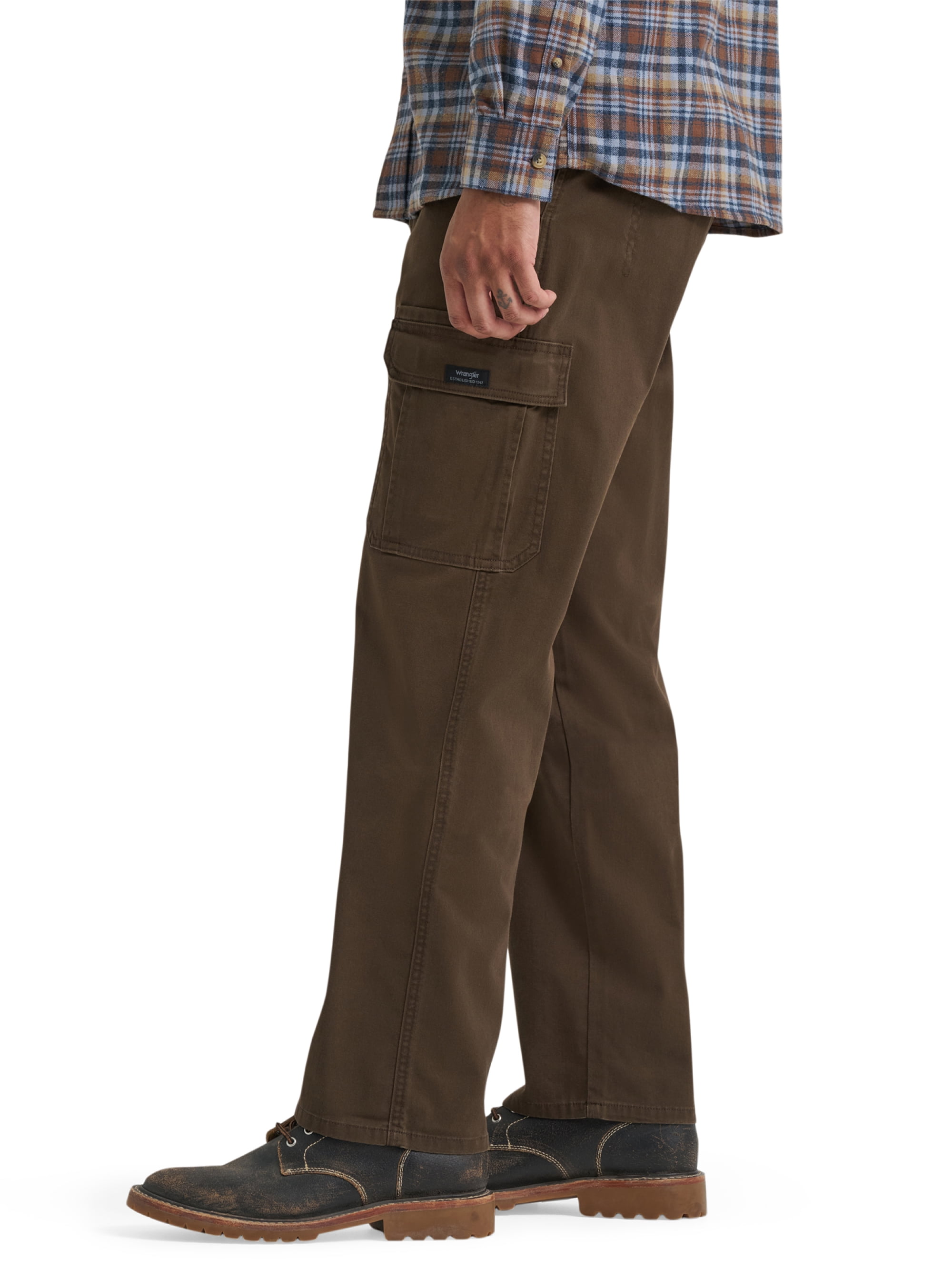 Wrangler Men's and Big Men's Relaxed Fit Cargo Pants With Stretch