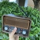 thumbnail image 5 of Radio Portátil FM AM SW Radio Vintage Altavoz Inalámbrico Bluetooth con Linterna LED Soporte para Tarjeta TF Disco U AUX, 5 of 5