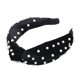thumbnail image 1 of Banda de Terciopelo con Perlas para Mujer, Accesorio Elegante para el Cabello, Diseño Retorcido, Perlas Blancas, Ideal para Fiestas y Eventos Especiales., 1 of 6