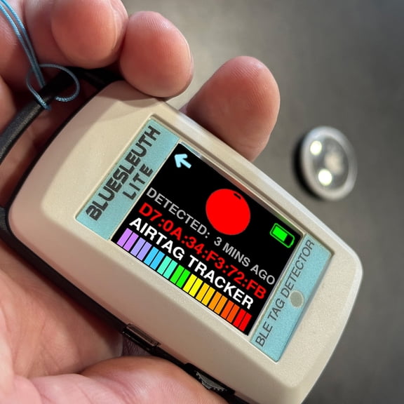 BlueSleuth-Lite BLE Tag Detector locates hidden BLE tags, trackers and devices