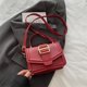 thumbnail image 1 of Bolso de mano sencillo para mujer, nuevo, primavera y verano 2025, nuevo, color sólido, versión coreana, bandolera, pequeño, cuadrado, 1 of 5