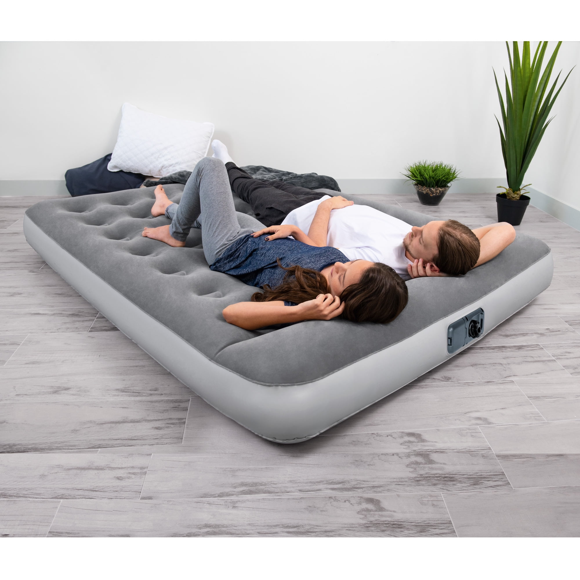 Bestway 12in. Air Mattress with Built in Ac Pump - Walmart.com