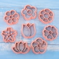 thumbnail image 3 of 8Pcs 3D Flower Shape Cookie Cutters, Plastic Biscuit Mold Cookie DIY Fondant Cake Mould Baking Bakeware, 3 of 10
