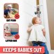 thumbnail image 2 of Cerradura para Puerta Door Buddy para Bebés y Gatos con Correa Ajustable Gris, 2 of 7