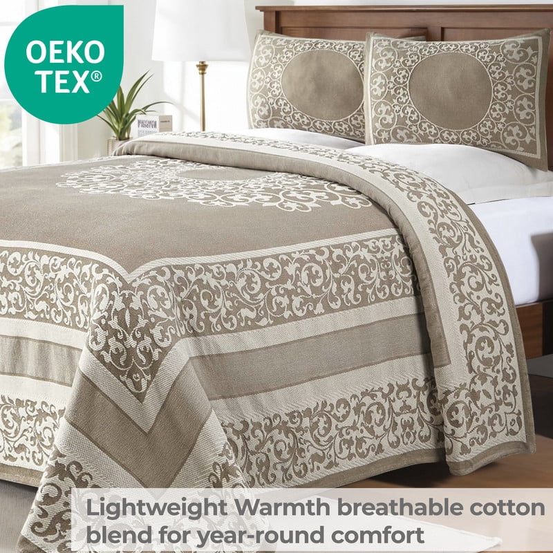 Superior Bohemian Mandala Lightweight Cotton Blend Woven Jacquard Bedspread Set, Full, Taupe