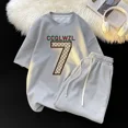 thumbnail image 3 of Traje de hombre de moda coreana con diseño de gofres, camiseta de manga corta y pantalones cortos, conjuntos de ropa deportiva para hombre, chándal de moda, conjunto de 2 piezas, conjuntos estampados, 3 of 5