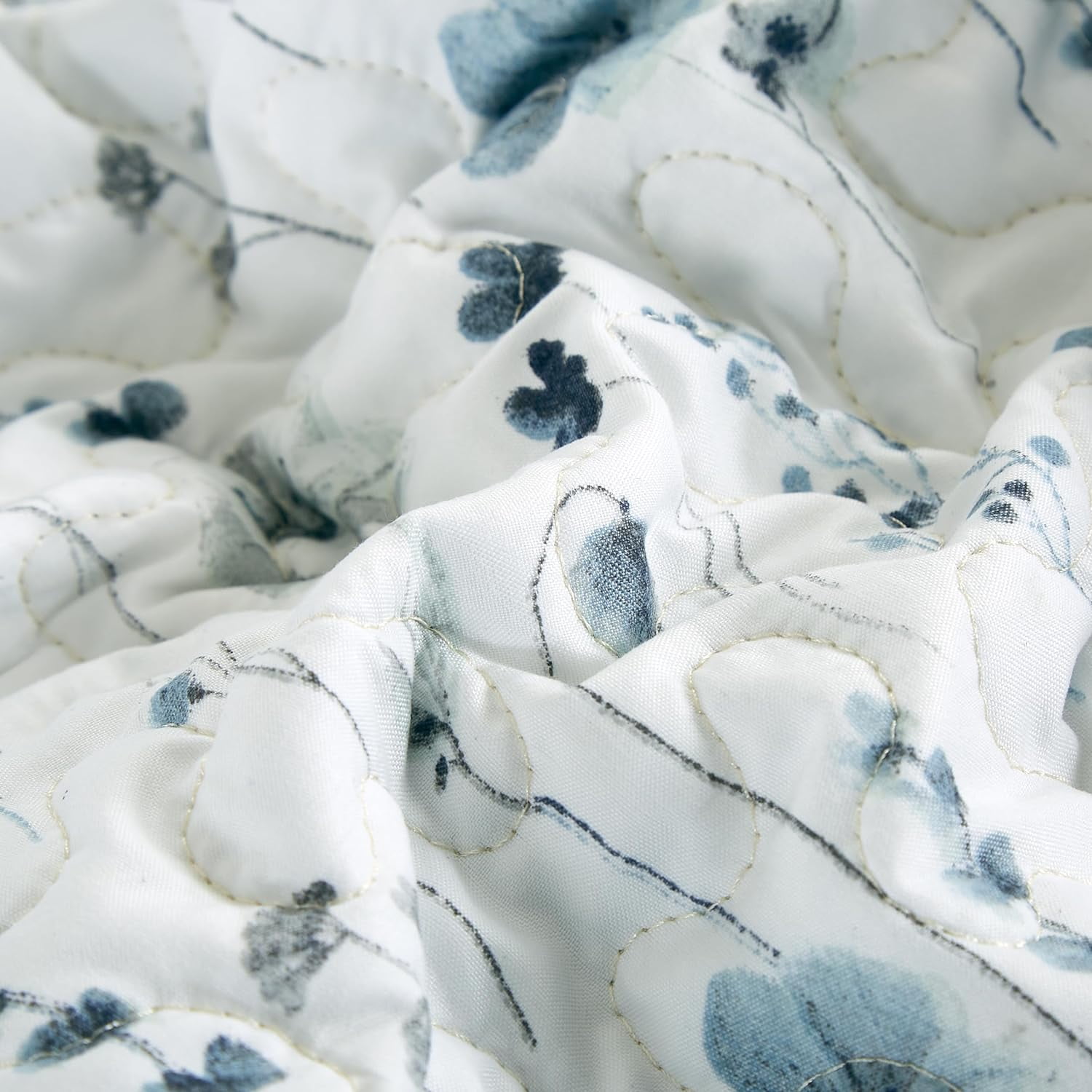 Chezmoi Collection Fran 3-Piece Floral Quilt Set Queen, Blue White Poppy Floral Printed Microfiber Lightweight Bedspread Set for All season