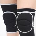 thumbnail image 3 of CSChome Genouillères Non Restrictives Genouillères 2 Pcs Protection Douce Confortable Anti-Collision pour Volleyball Yoga Sports, 3 of 7