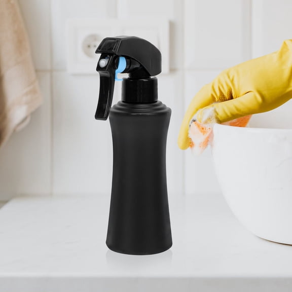 ibasenice 1Pc Plastic Spray Watering Kettle Black with Hand Press Nozzle for Even Water Distribution