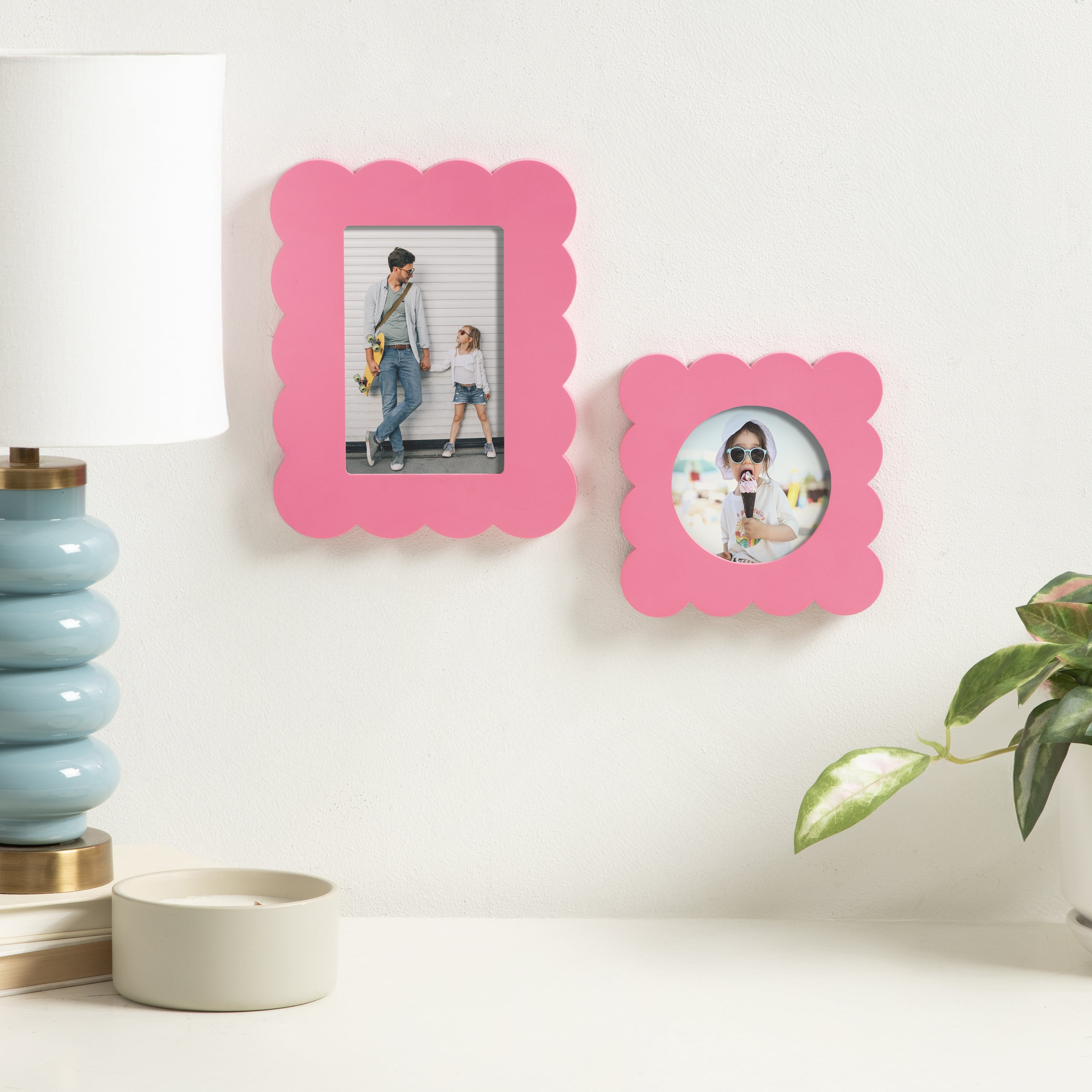 DesignOvation Scalloped 4" x 6" Pink Decorative Tabletop Picture Frame