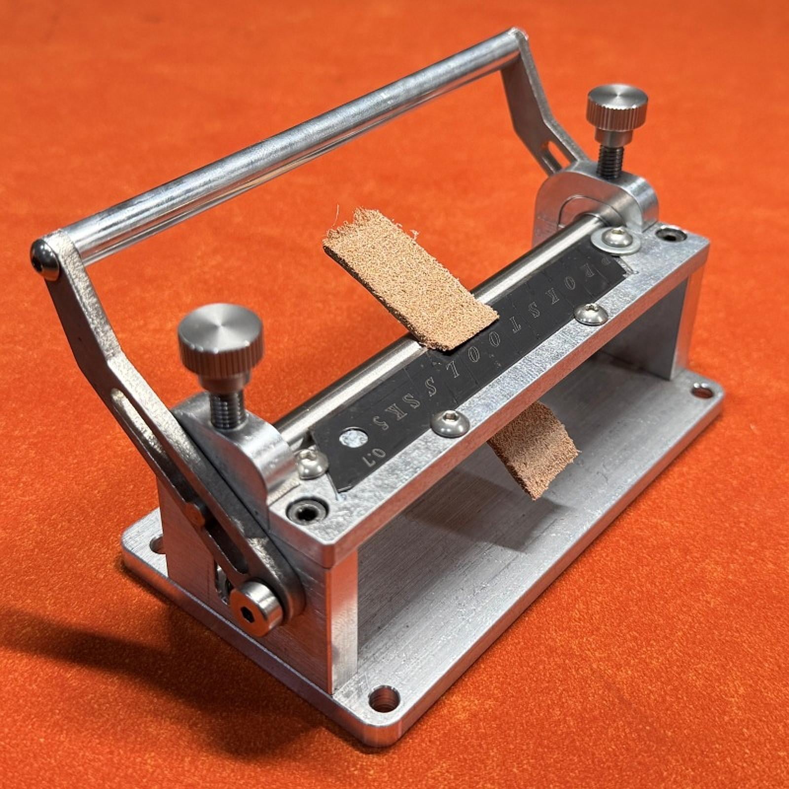 S SERENABLE Manual Leather Peeling Machine Leather Paring Skiver Leather Thinning Leathercraft Peeling Machine Leather Edge Skiving Tool