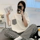 thumbnail image 4 of Conjunto de Pijama grande de manga corta para Mujer, ropa de dormir de punto de algodón con lunares, Pijama elegante para el hogar, 3XL, Verano, 4 of 4