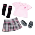 thumbnail image 4 of Muñeca moderna Our Generation Hally con accesorios navideños de 45 cm, 4 of 8