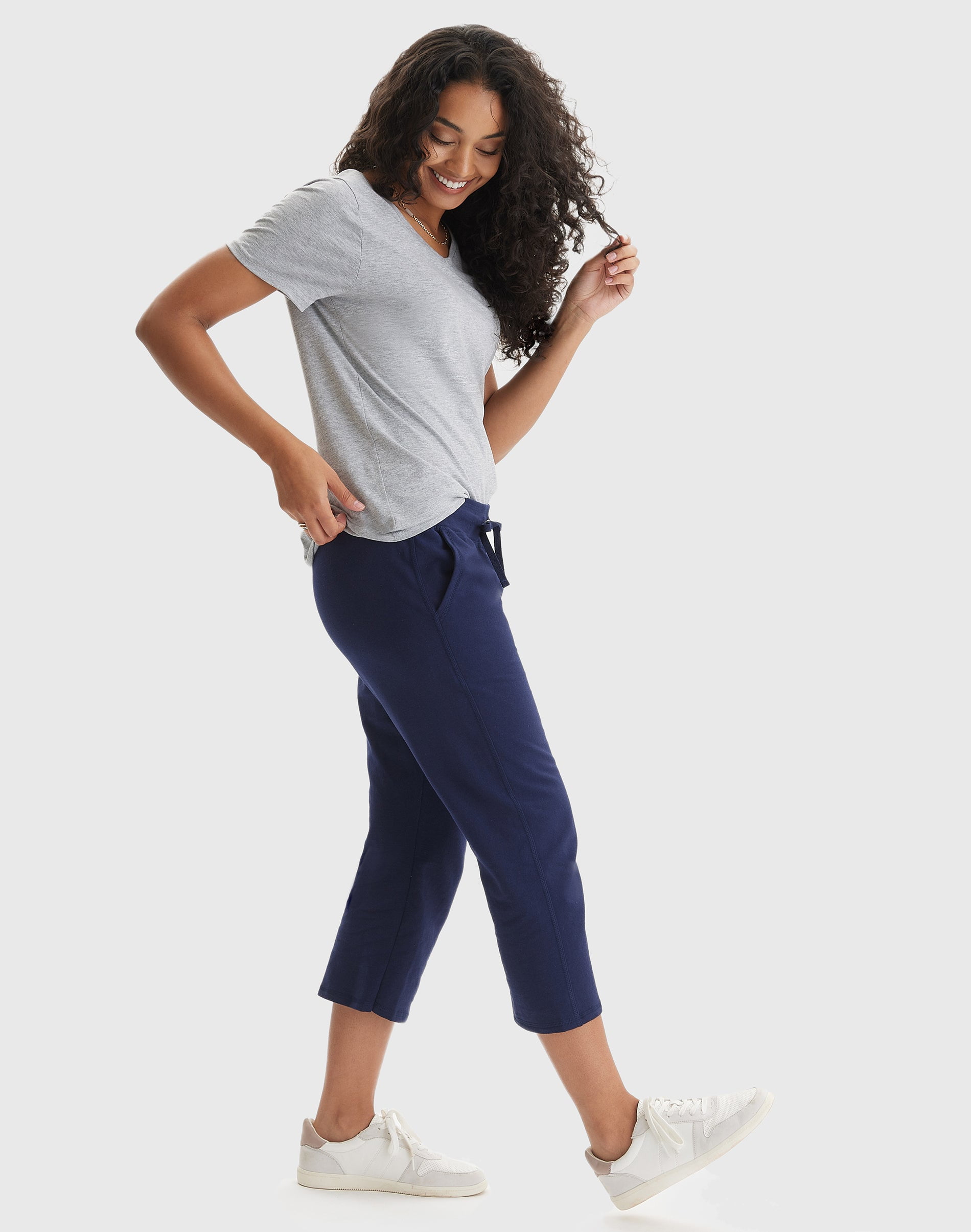 Hanes Women's French Terry Capri Pants with Pockets, 22" Navy 2XL