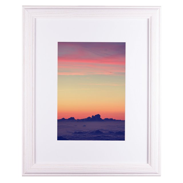 Craig Frames Wiltshire 236 Marco De Fotos Simple De Madera Dura Blanca Con Un Solo Tapete Blanco: Muestra Una Impresión De 13 X 19 Pulgadas Con El Tapete O 17 X 22 Pulgadas Sin El Tapete