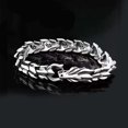thumbnail image 4 of Pulsera de moda con quilla dominante y personalidad creativa retro para hombre, tendencia punk, joyería que no se decolora, 4 of 6