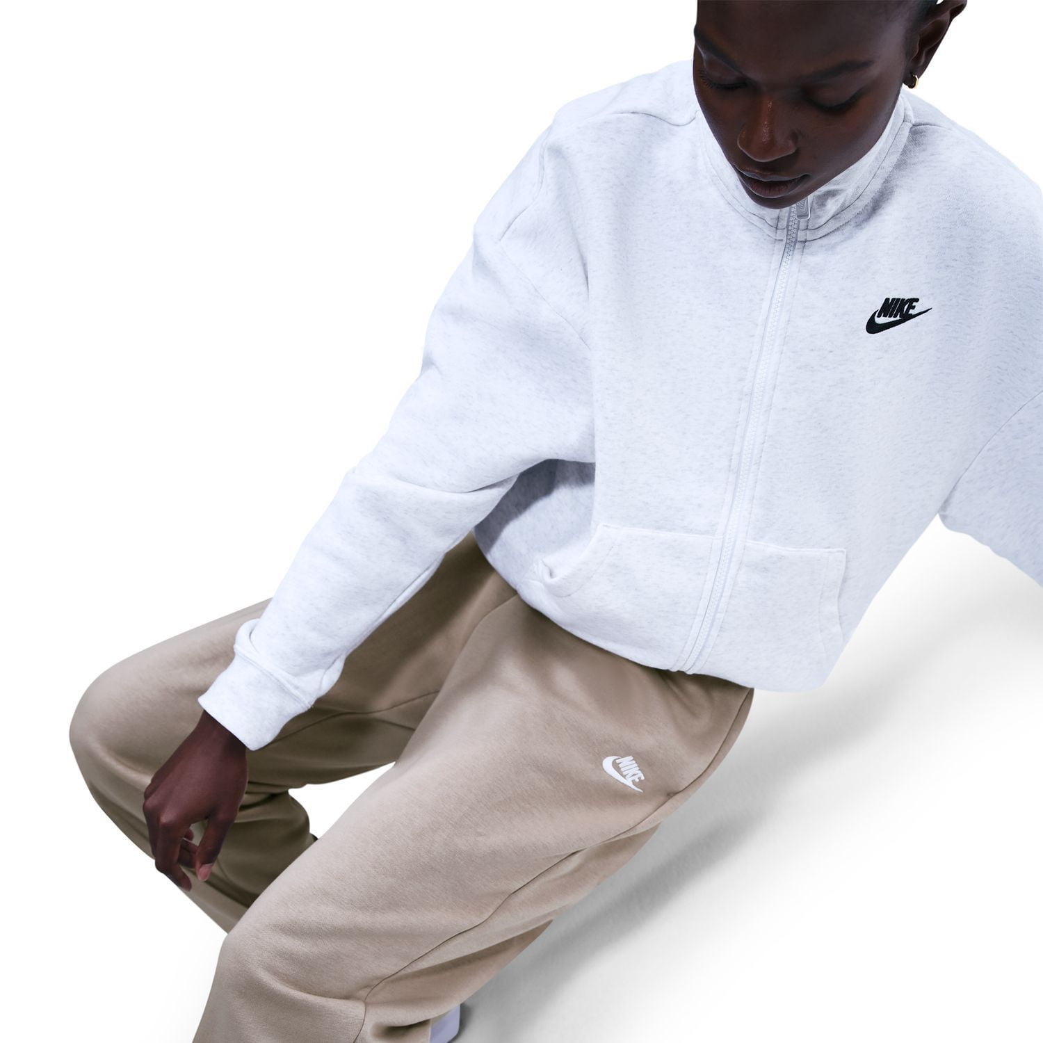 nike womens sweatpants small