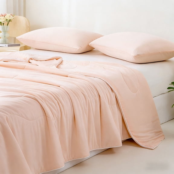Cozival Soft Lightweight Quilt - Breathable Reversible Bed Comforter for Hot Sleepers, Cooling Ice Silk Fabric, Wrinkle-Resistant, All-Year Use, for Summer Nights, Travel, Air Conditioning Rooms