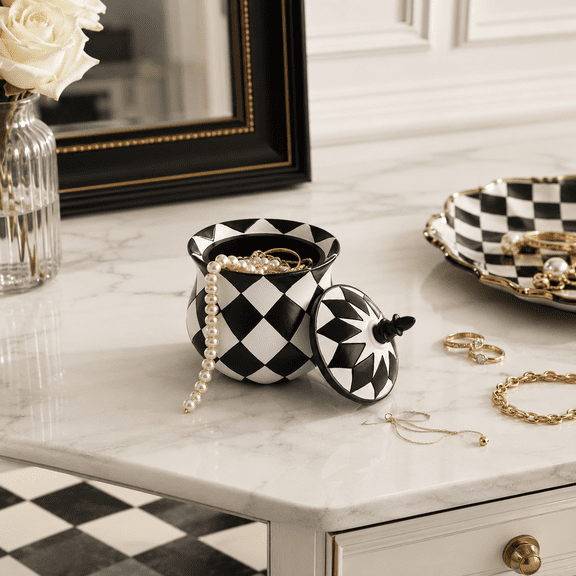Black and White Jewelry Ring Storage Case Decorative Boxes With Lids For Home Decor Earring Container Decor Resin Necklace Travel Display Box Jewelry Box Female Gift