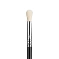 thumbnail image 4 of Sigma Beauty E35, Tapered Blending, 4 of 5
