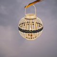 thumbnail image 4 of Linterna vintage,Pantalla de lámpara de farol de bambú tejida a mano rústica,Pantalla de lámpara con asa Vintage Lantern Home,Lámpara romántica al aire libre Jaula Linterna de Estilo C, 4 of 7