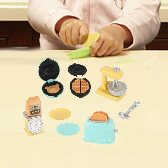 Simución Escena de Cocina Muebles Duraderos Escena Props Manualidades Horno de Gofres Máquina Licuadora Par C CUTICAT Cocina de casa de muñecas