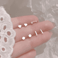 thumbnail image 2 of Pendientes pequeños de plata de ley S925 para mujer, sencillos, minipendientes pequeños con forma de estrella, luna y amor, con agujeros para las orejas y antibloqueo, 2 of 5