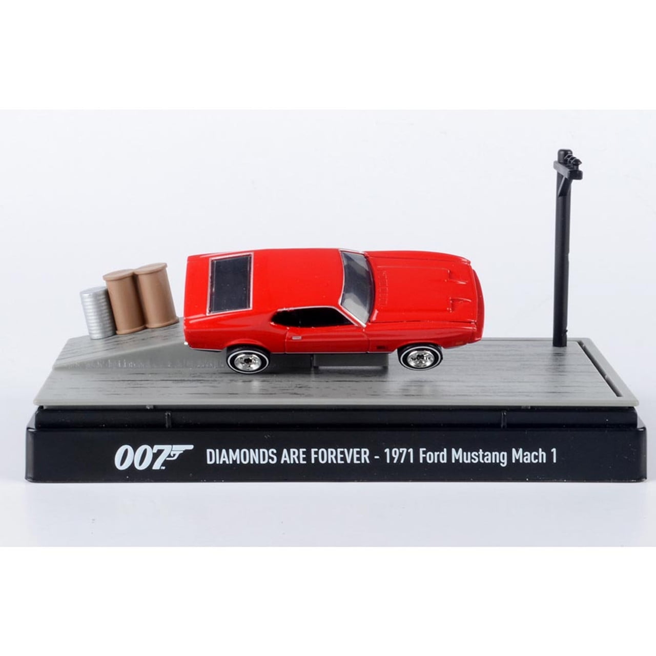 Amazon.com: Hot Wheels, 2015 Exclusive James Bond 007