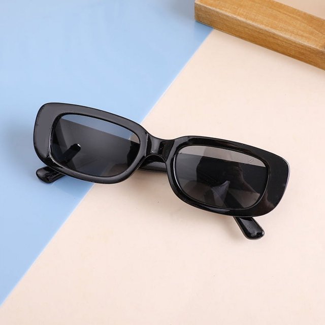 Gafas de sol coreanas bonitas para niños y niñas, con forma cóncava, a prueba de rayos UV, para vacaciones, de 2 a 8 años