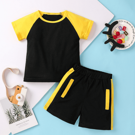 

Little Boys Round Collar Double Color Splicing Raglan Short Sleeve Top Casual Shorts Set