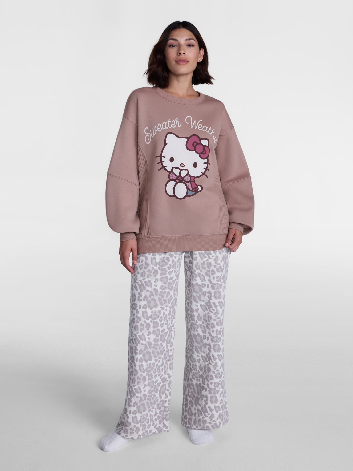 Hello Kitty Women's Graphic Sleep Top with Long Sleeves, Sizes XS-3XL