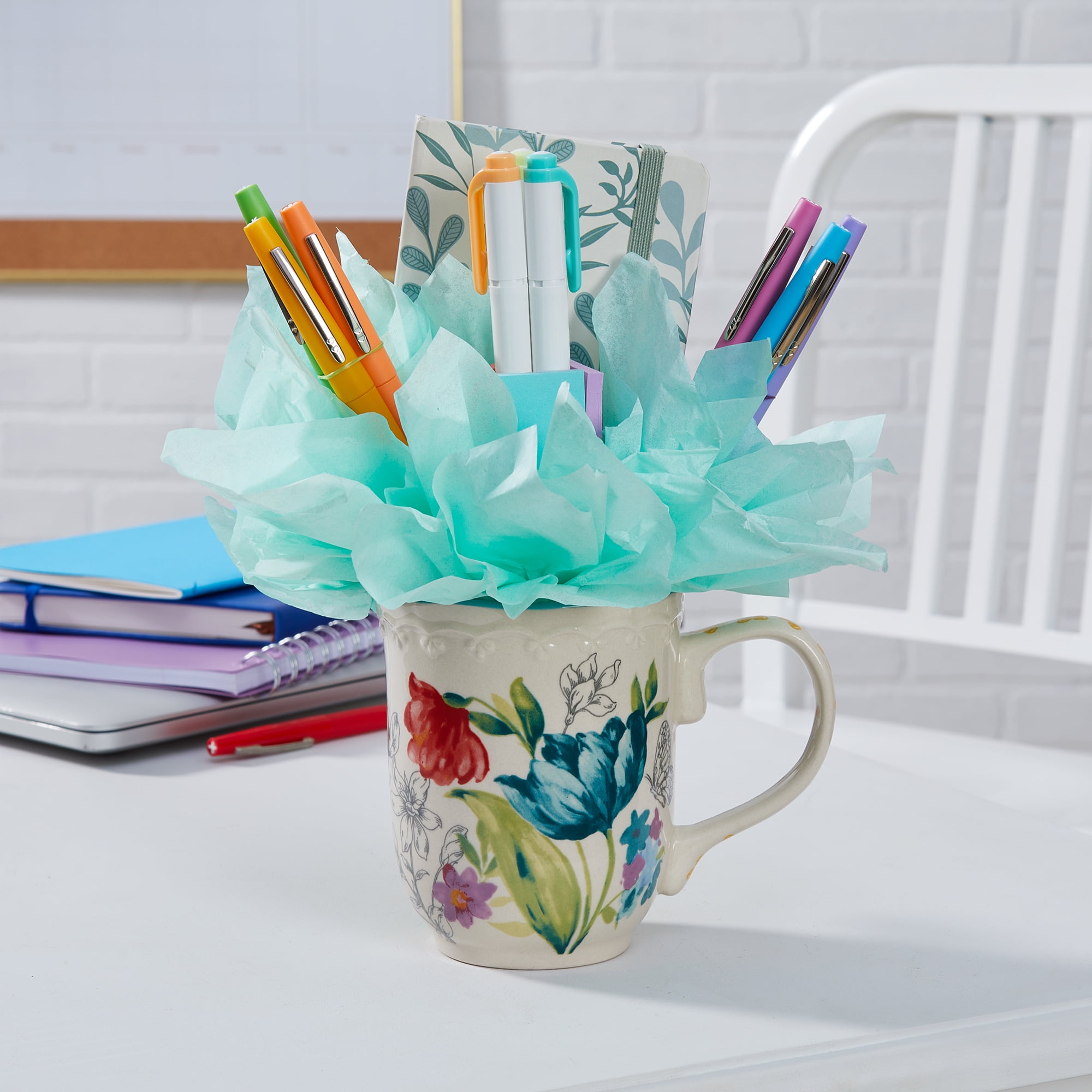 FloraCraft CraftFōM Mug Plug 2.4 Inch x 3.75 Inch White