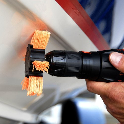 Nyalox brush outlet