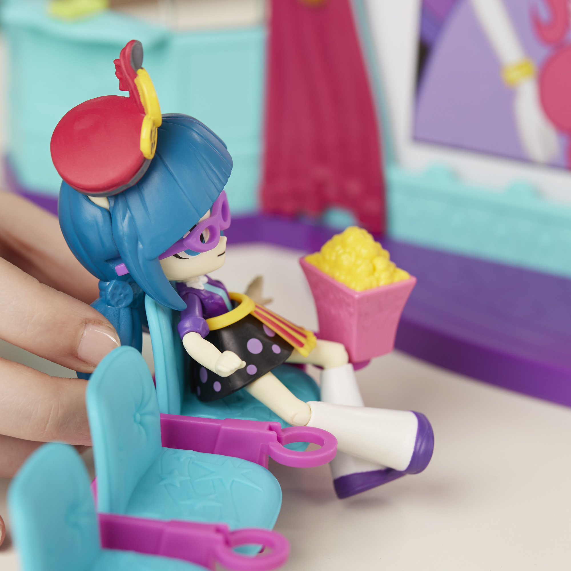 My Little Pony Equestria Girls Minis Movie Theater - image 4 of 7