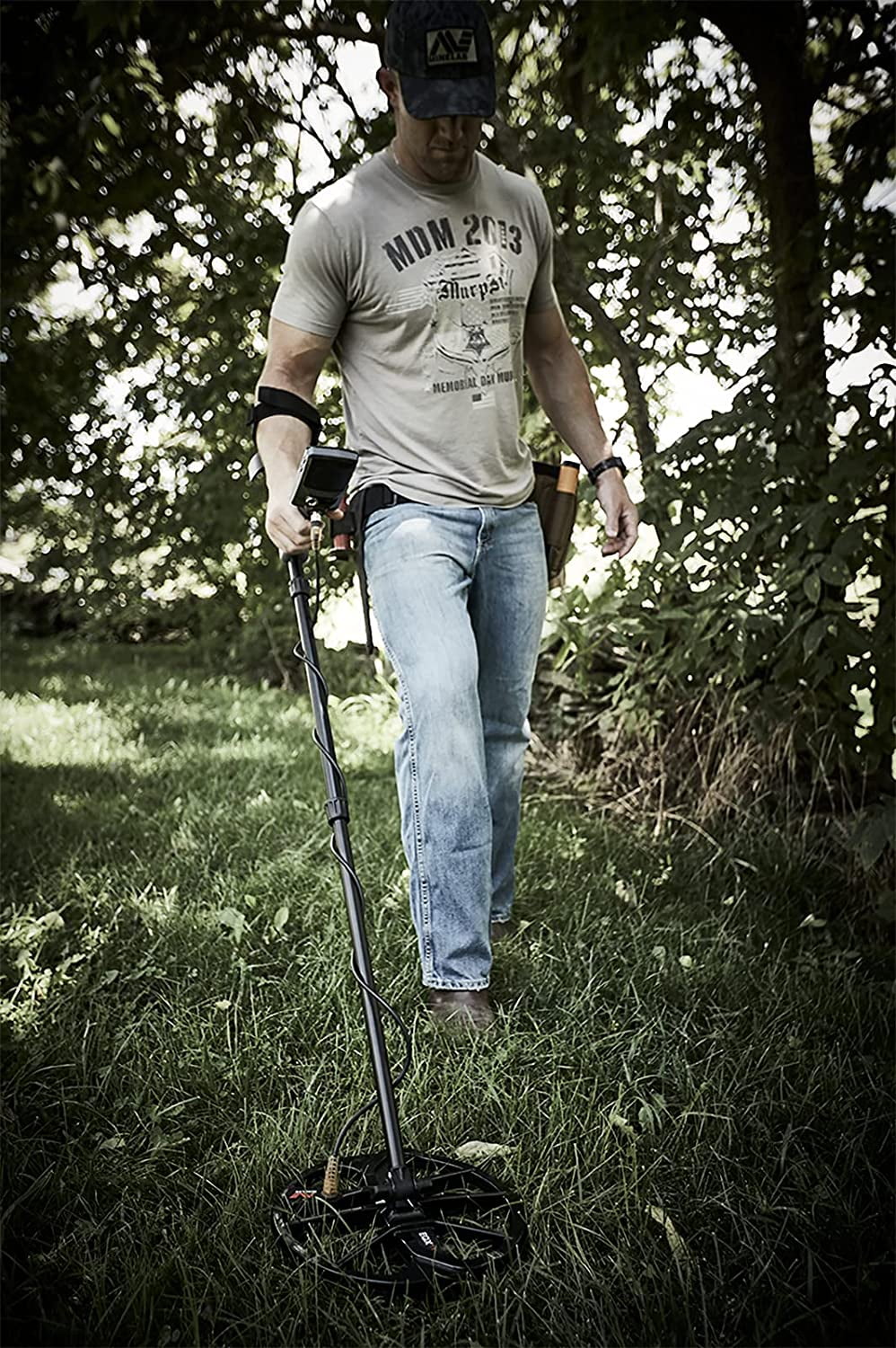 Minelab Equinox 800 All Terrain Multi Purpose Metal Detector