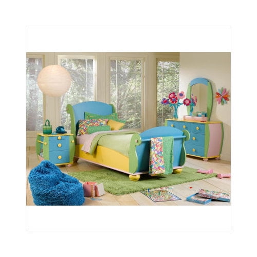 Powell Furniture Sunday Funnies Sleigh Bedroom Set