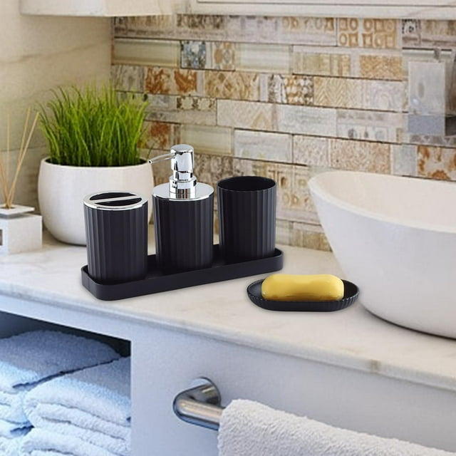 Juego de accesorios de baño Modernos de plástico 5 piezas con Dispensador de jabón negro