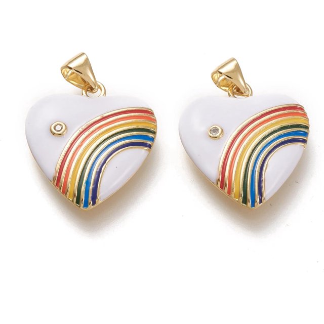 1 colgante de corazón y arcoíris de latón con micro pavé de circonitas cúbicas y esmalte, chapado en oro auténtico de 18 quilates.