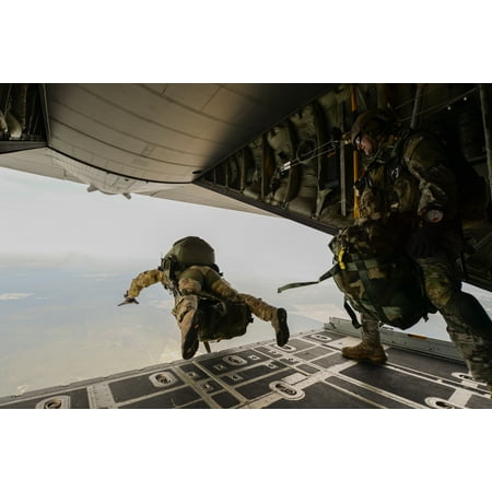 April 22 2015 - US Army Green Berets from the 7th Special Forces Group jump out of C-130 Hercules at Hurlburt Field Florida Poster Print (8 x