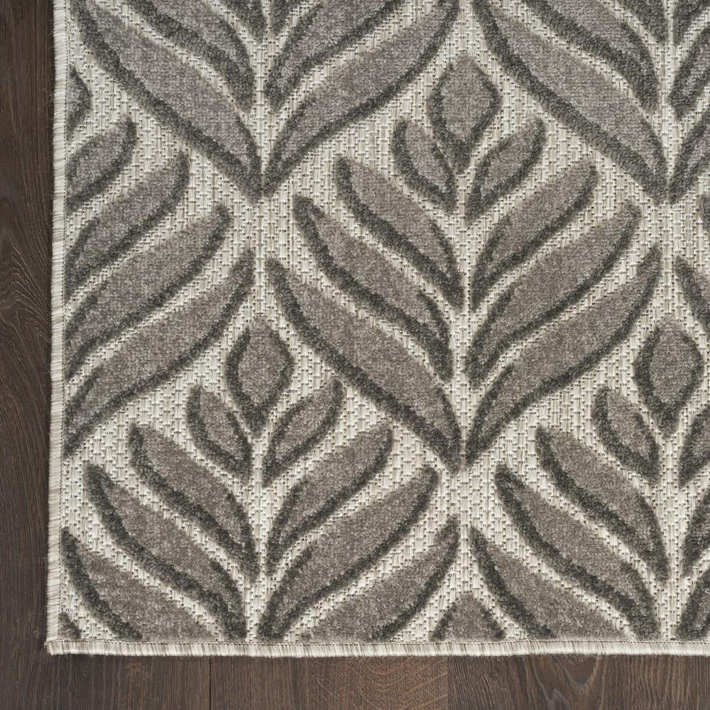 Nourison Aloha Indoor/Outdoor Charcoal 5'3" x 7'5" Area Rug, (5x7)