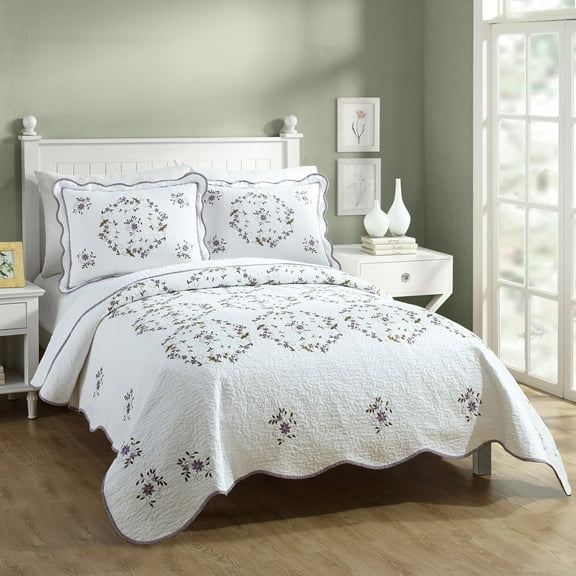 Modern Heirloom Gwen White 2-Piece Quilt Set, Twin