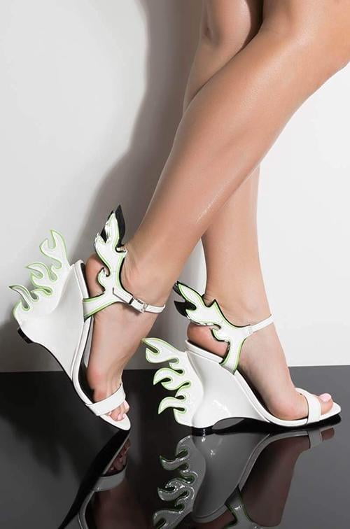 black and white heels outfit