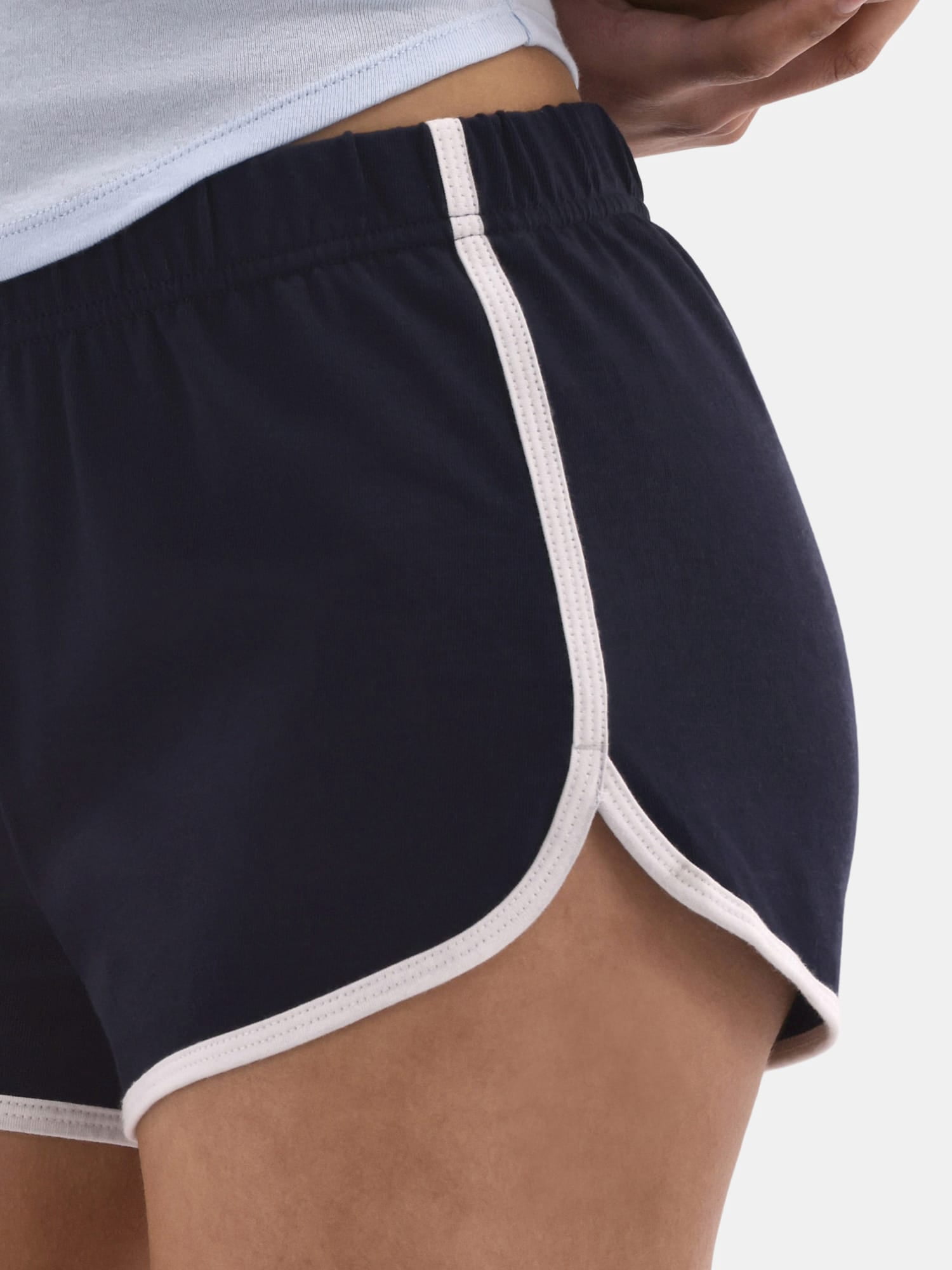 No Boundaries Jersey Knit Dolphin Shorts, 2'' Inseam, Women's