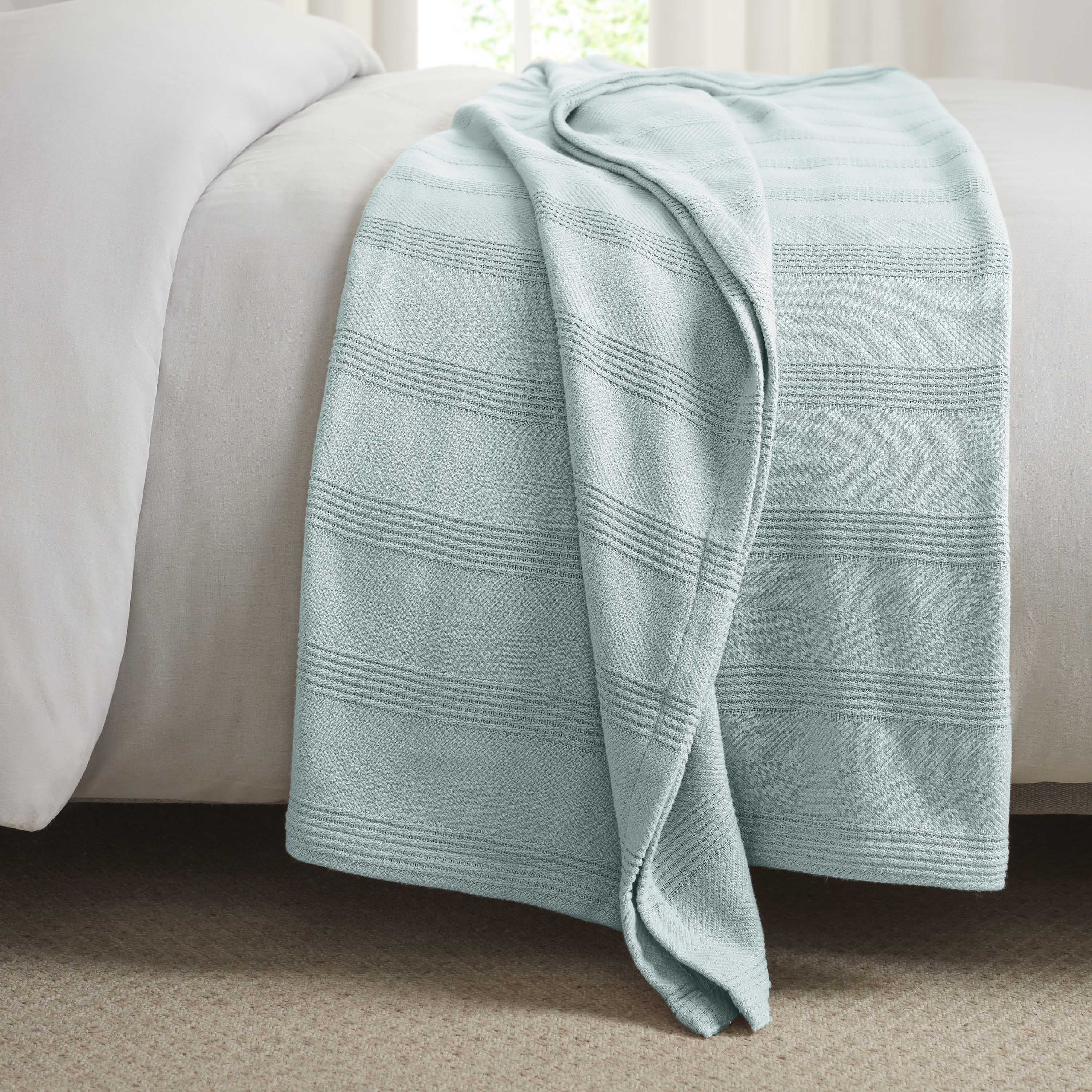 Lightweight Breathable 100% Cotton Knit Blanket – All-Season Bed Blanket – King Size – Light Blue