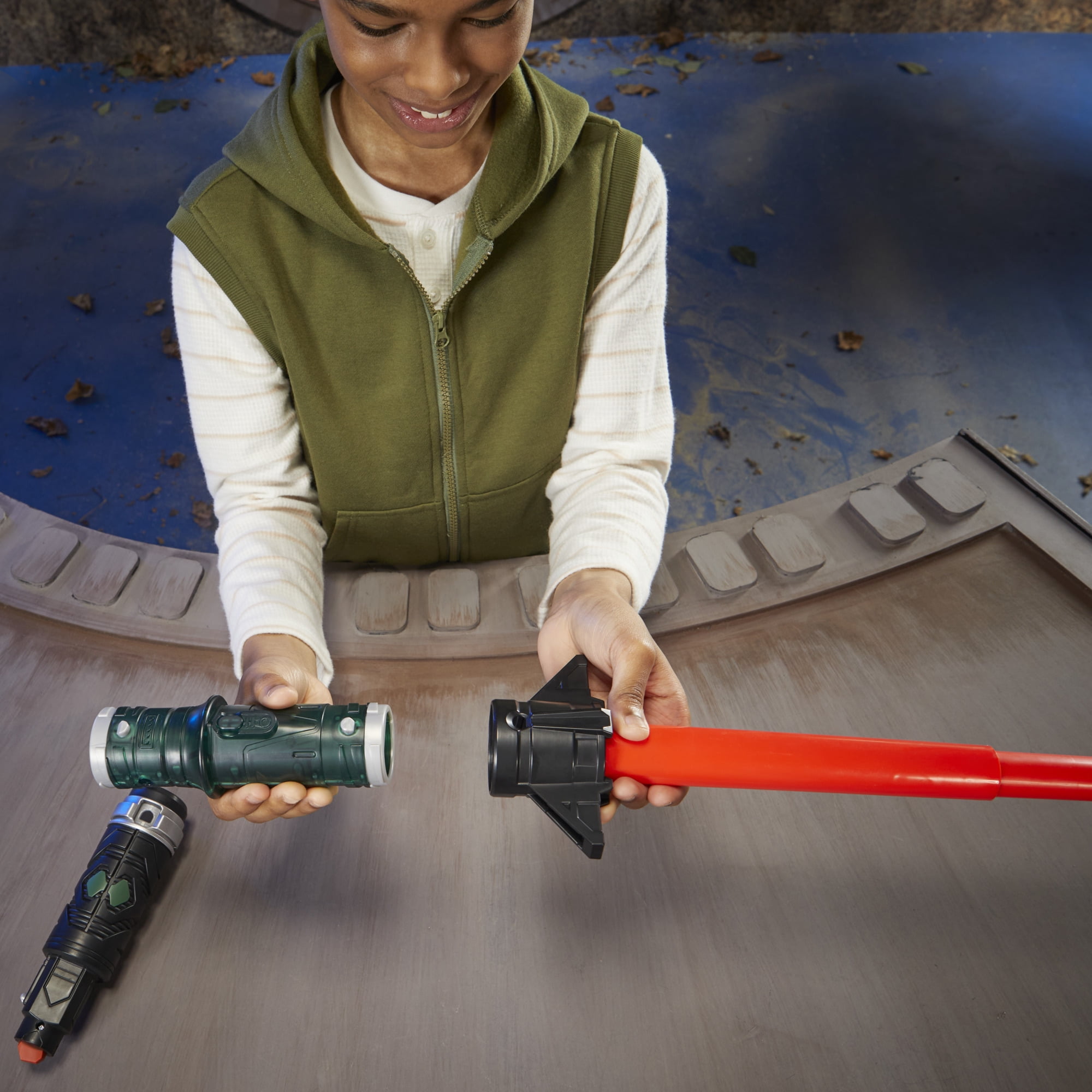 Star Wars Lightsaber Forge Kyber Core Baylan Skoll, sabre laser orange personnalisable