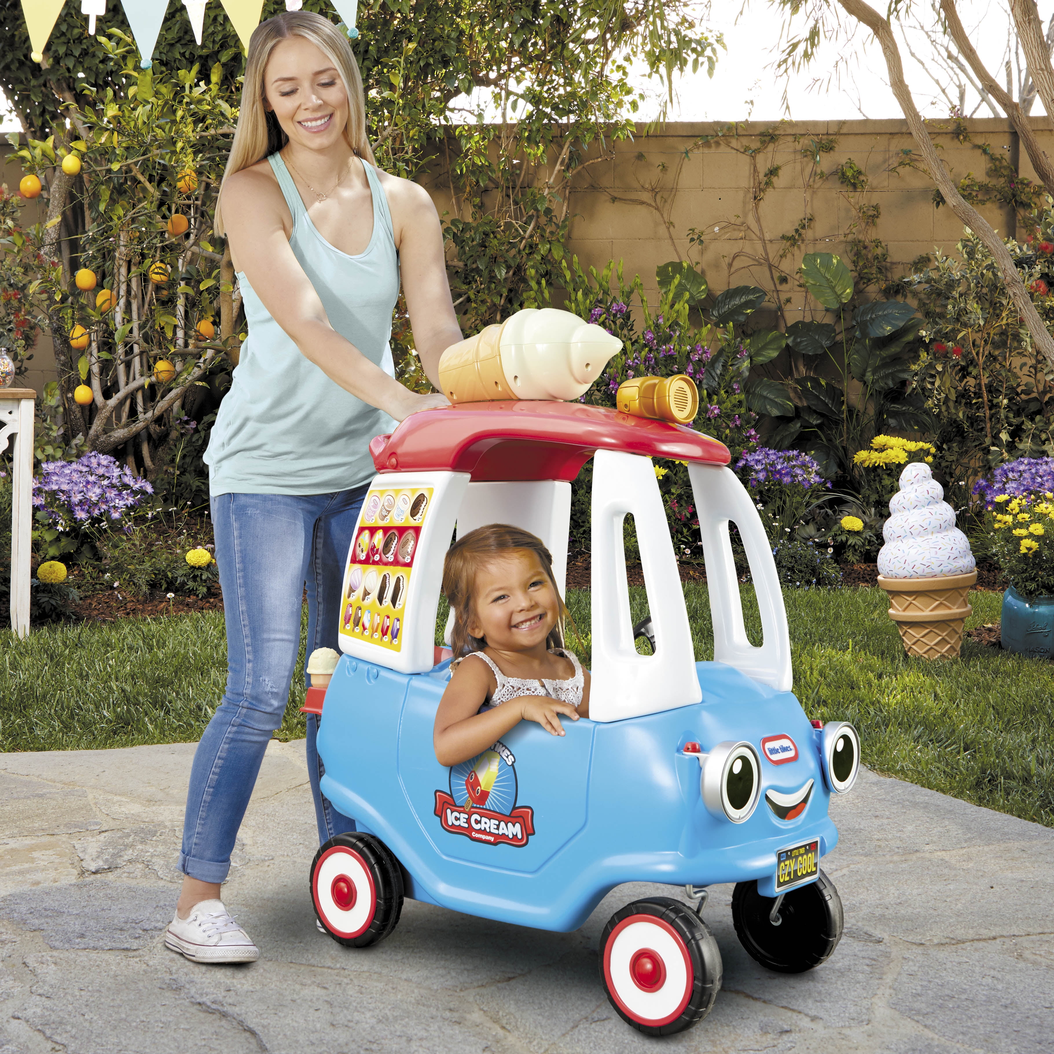 Little Tikes Cozy Ice Cream Truck, Ride-On Toy Ice Cream Truck Cozy Coupe for Ages 1.5 - 5 Years