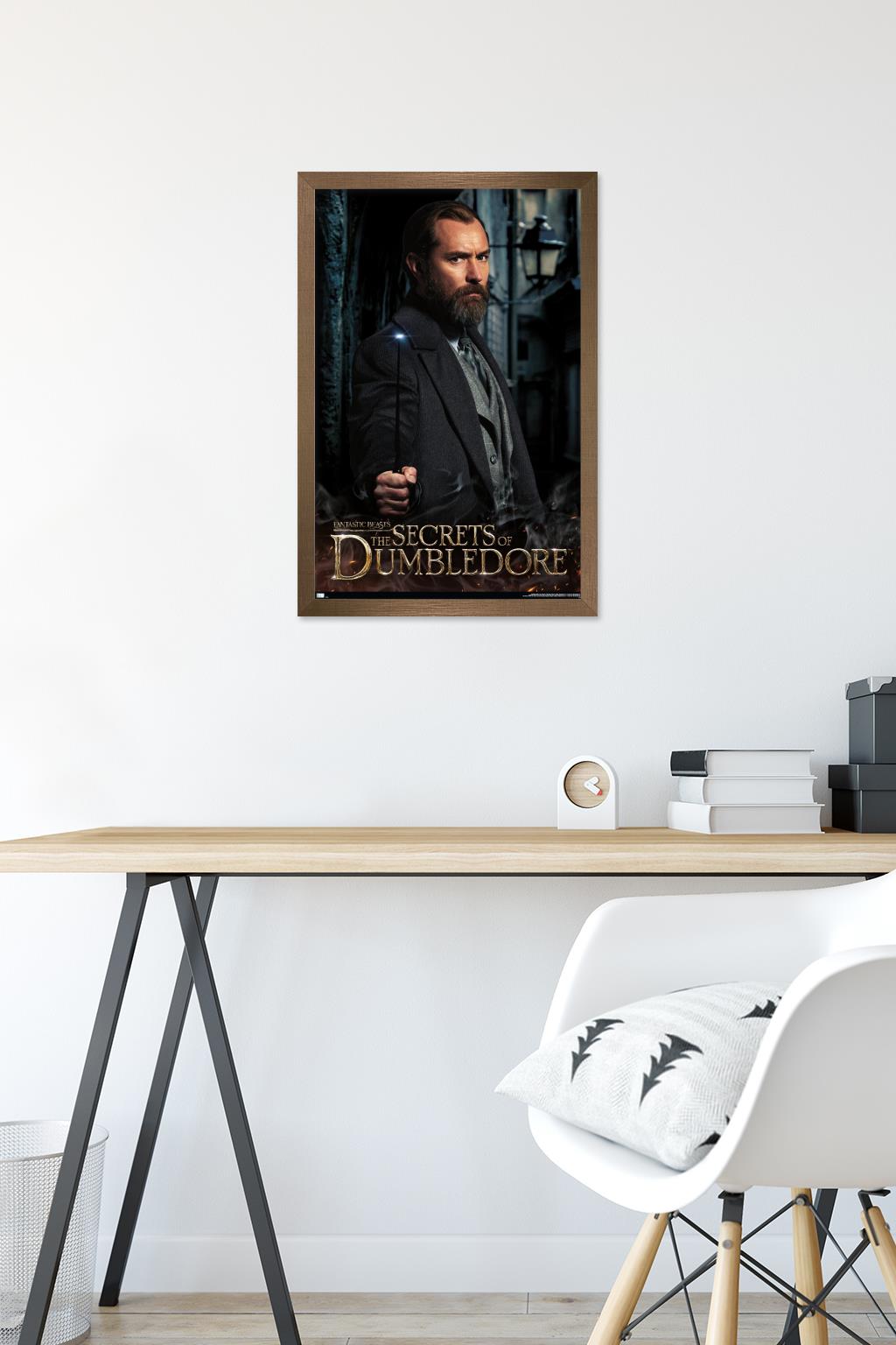 Fantastic Beasts: The Secrets of Dumbledore - Dumbledore Wall Poster, 14.725" x 22.375" Framed