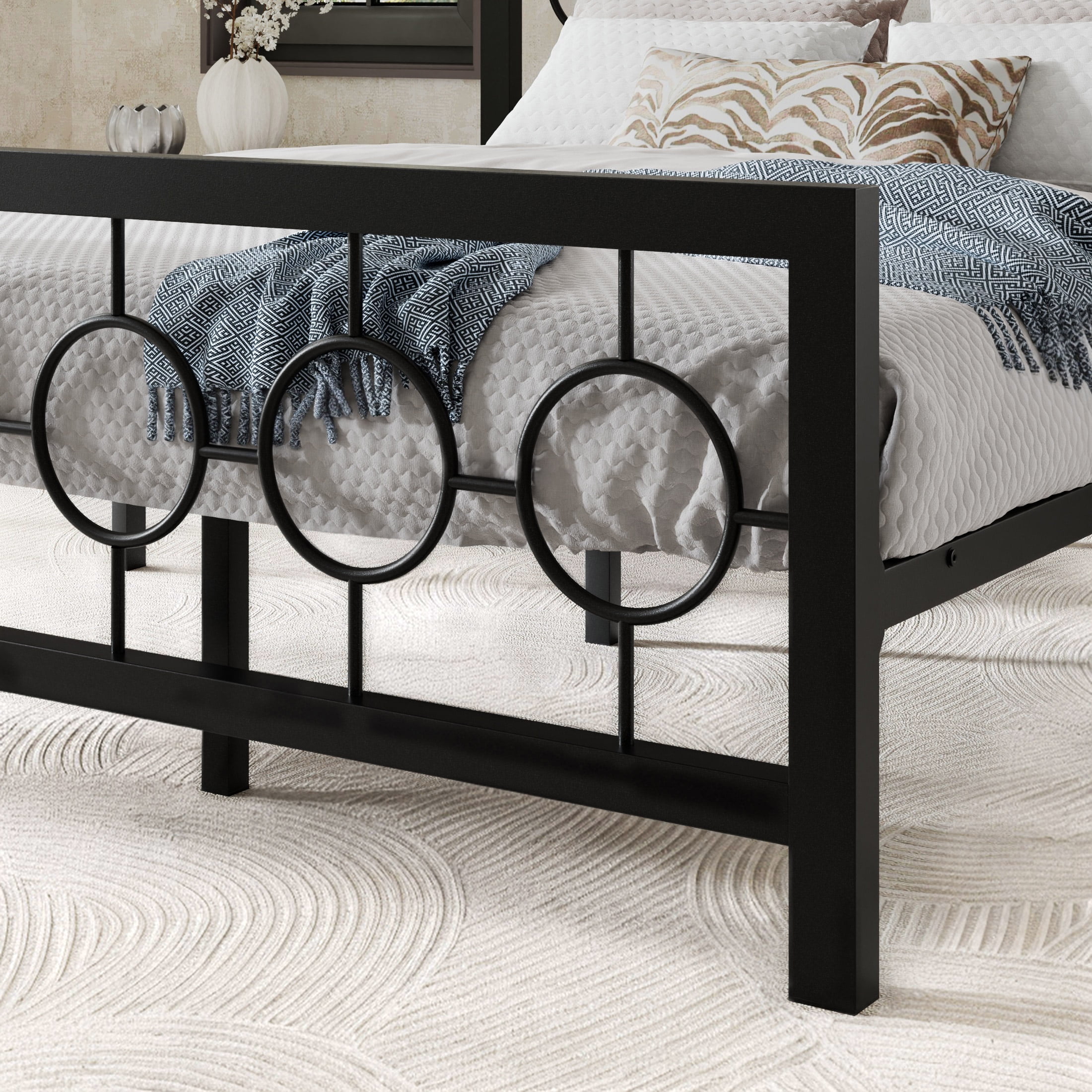 Sha Cerlin Black Queen Size Metal Platform Bed Frame with Vintage Circular Headboard & Footboard, Adult