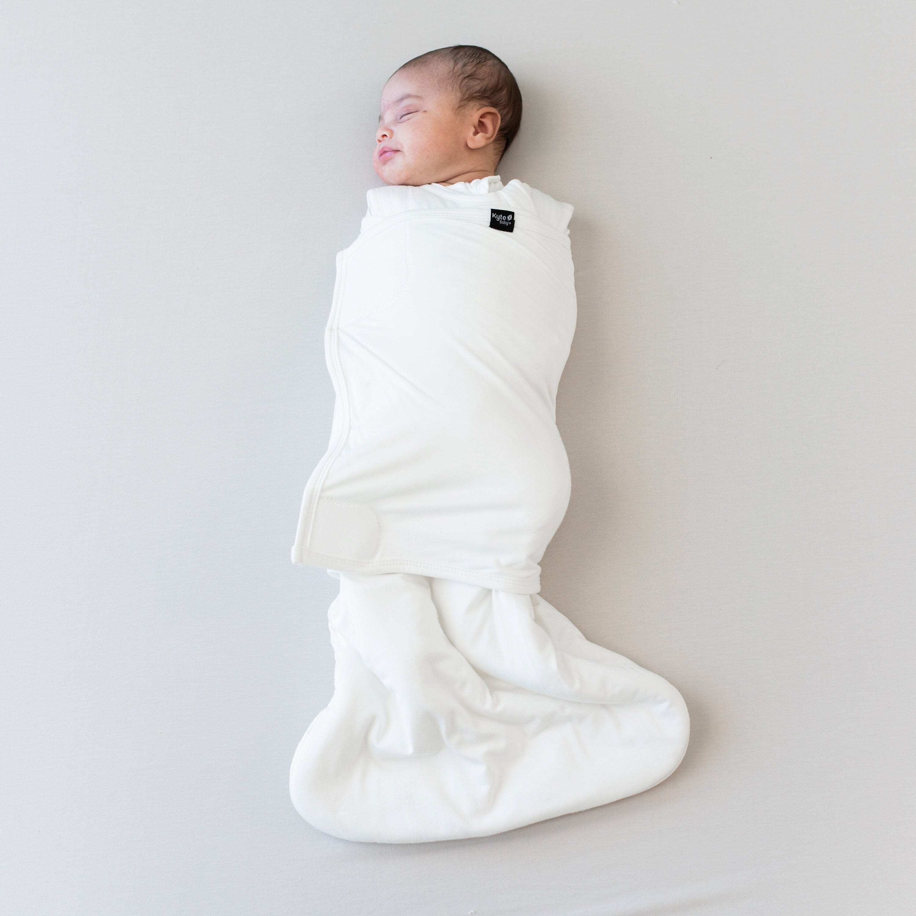 Kyte Baby Sleep Bag Swaddler in Cloud