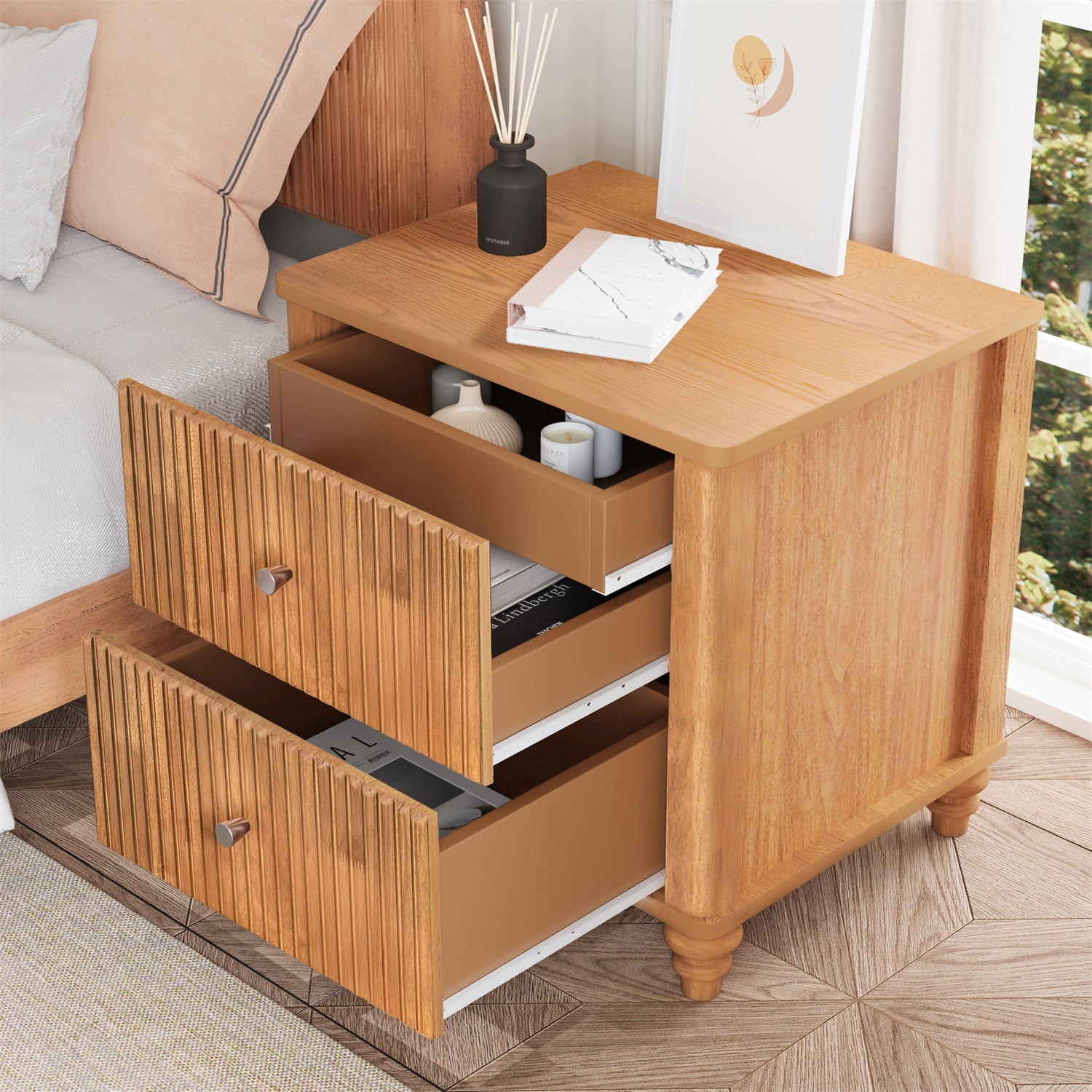 Hommoo Mid Century Modern Wooden Fluted Nightstand, 21.65" Wide Bedside End Table Side Table with 3 Drawers and Metal Handle, for Bedroom, Living Room, Closet, Natural